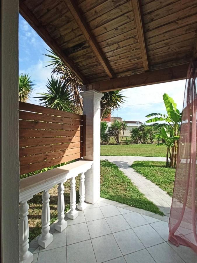 Demis Apartments Sidari  Bagian luar foto