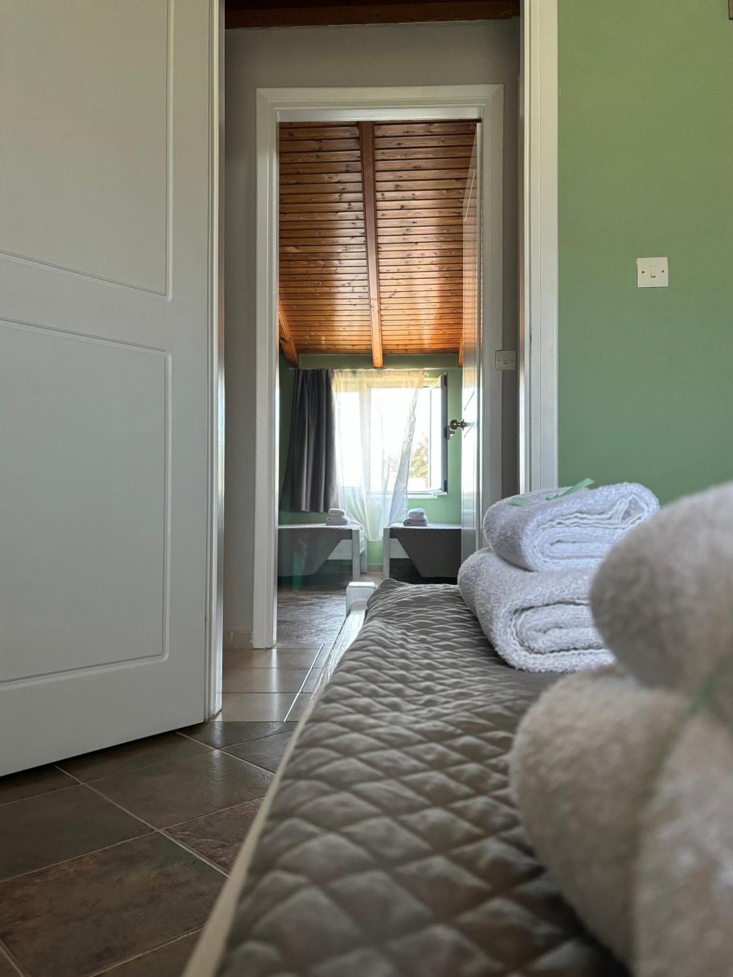 Demis Apartments Sidari  Bagian luar foto